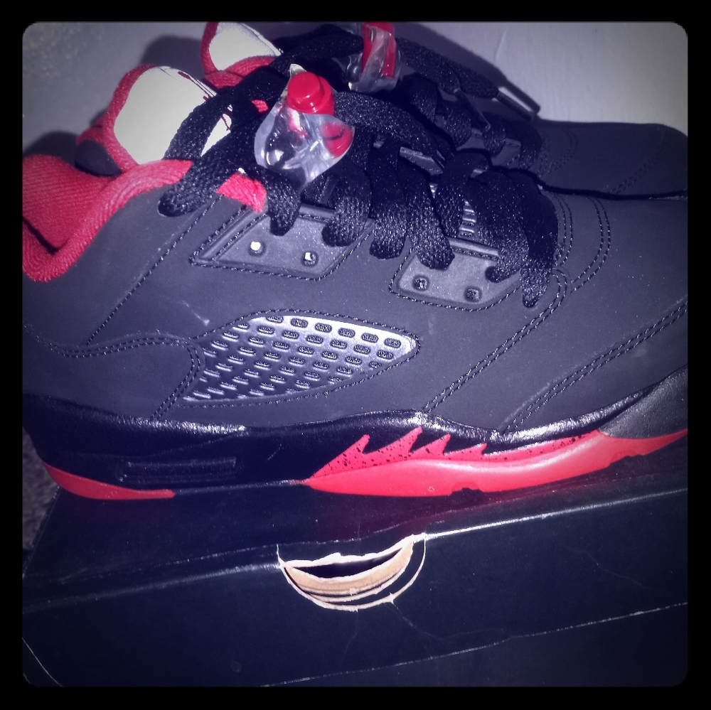 Air jordan retro 5 size 5Y